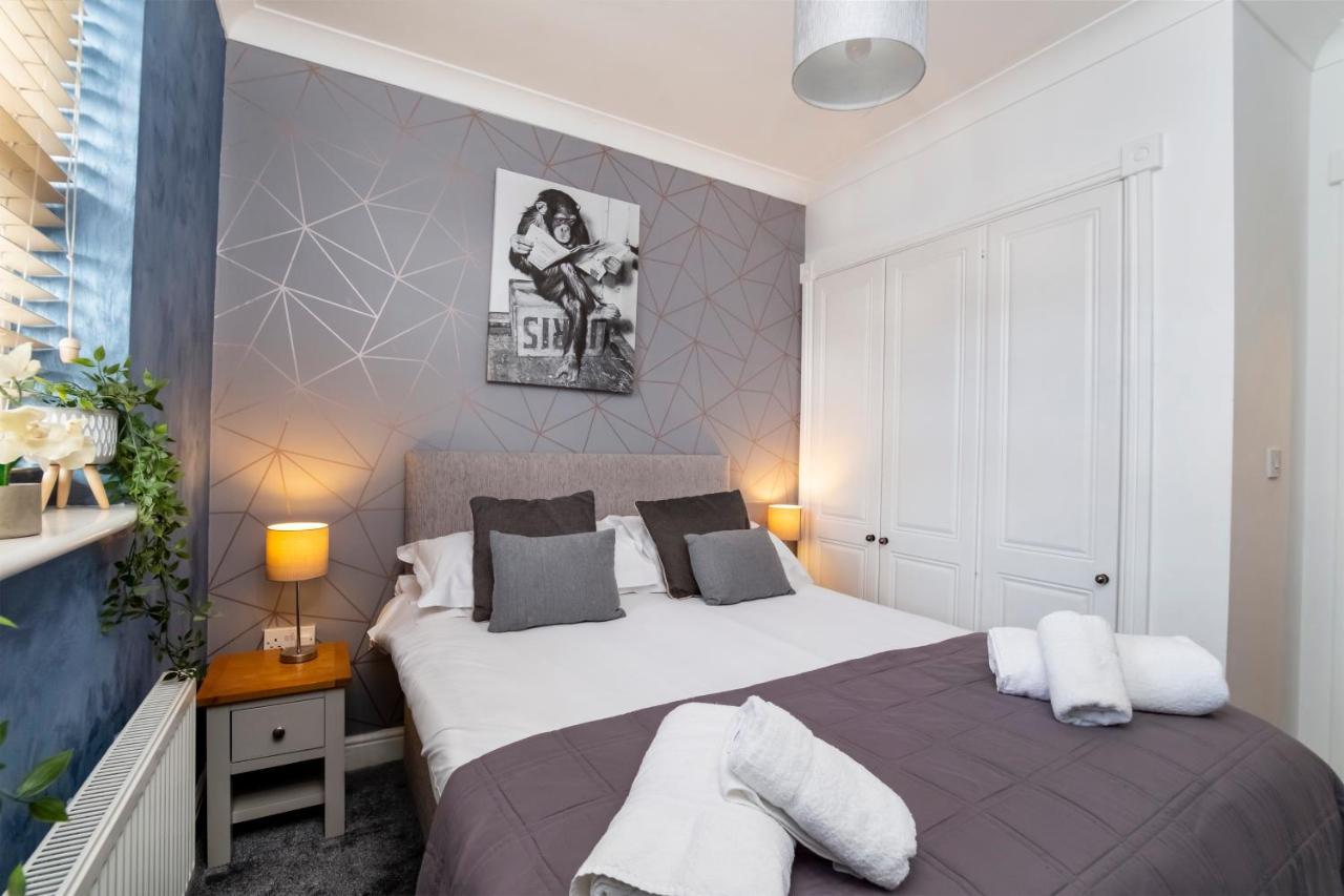 The Station Apartment- A Stunning Space, Close To The City Centre York Exteriör bild