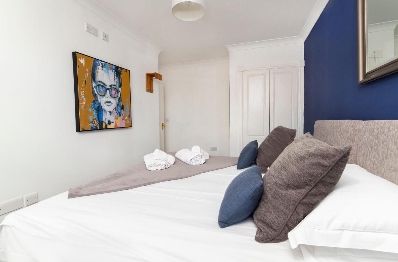 The Station Apartment- A Stunning Space, Close To The City Centre York Exteriör bild