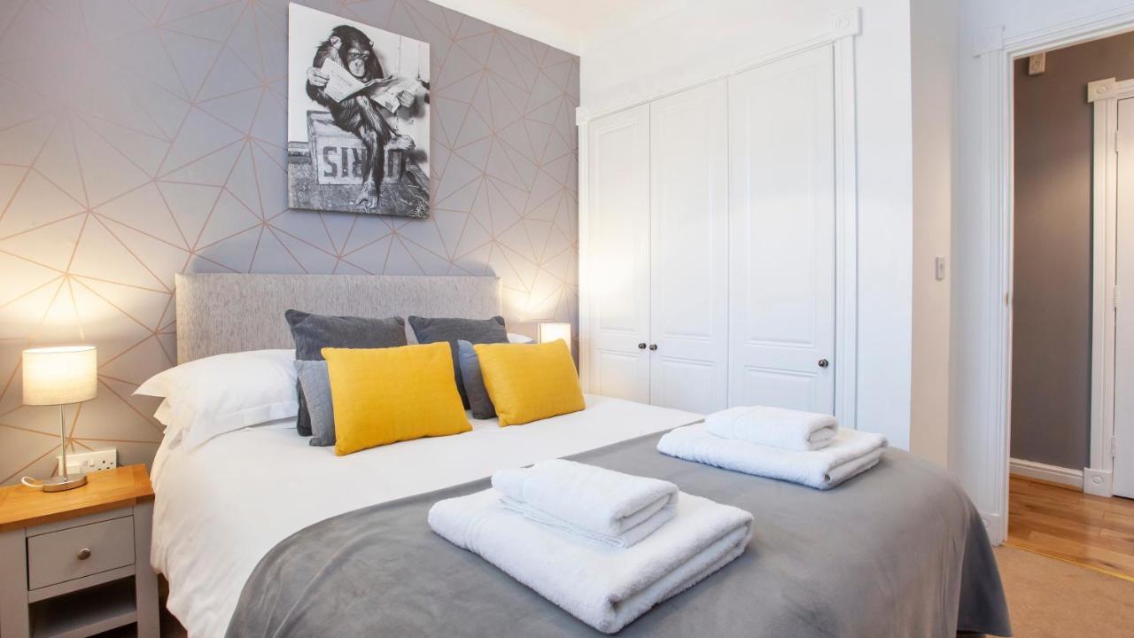 The Station Apartment- A Stunning Space, Close To The City Centre York Exteriör bild